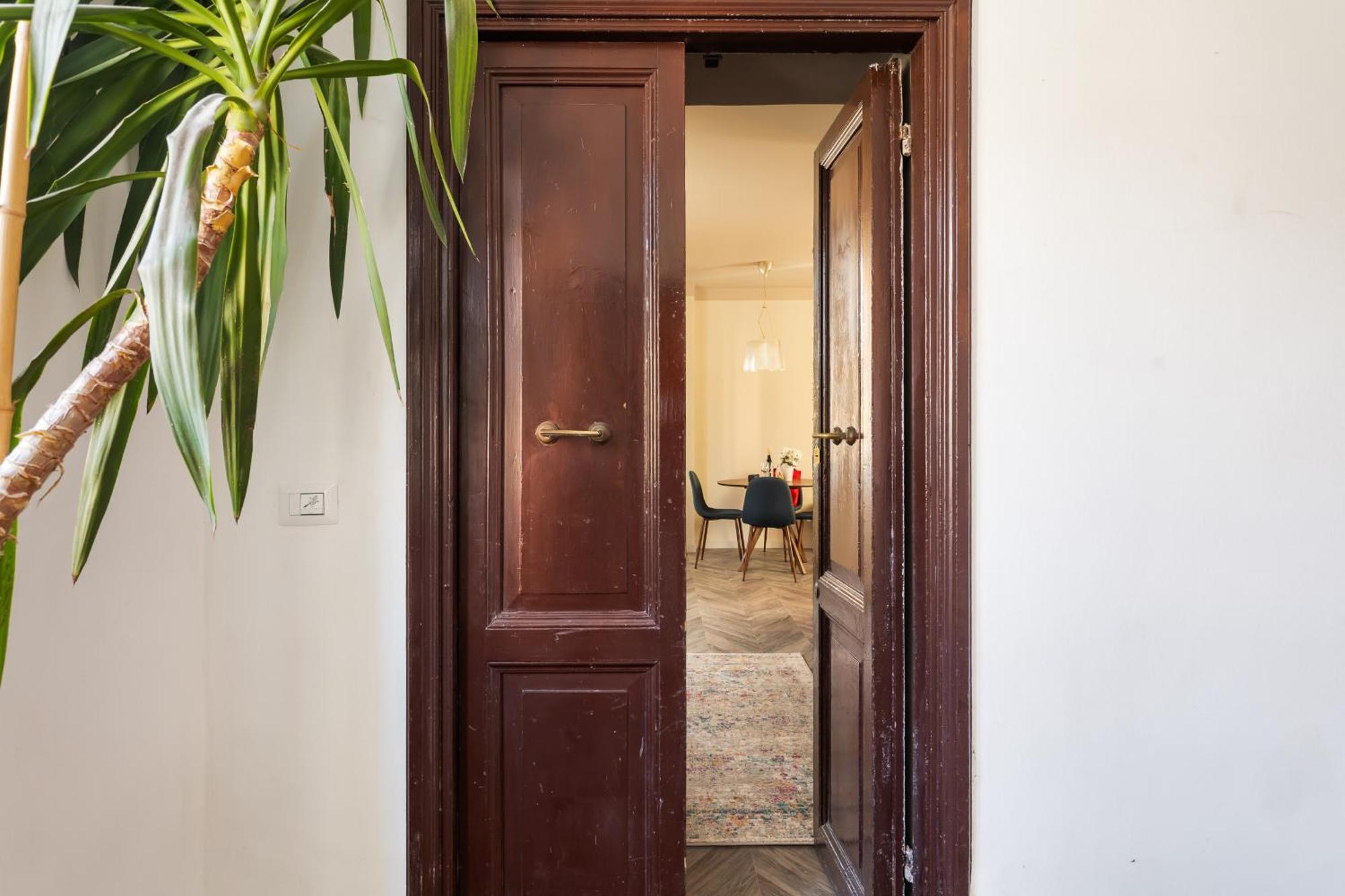 Vatican Stunning 2 Bedroom Appartement